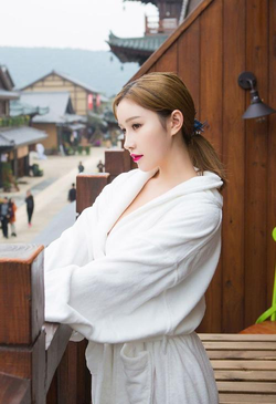 洲三区精品导航下载二维码